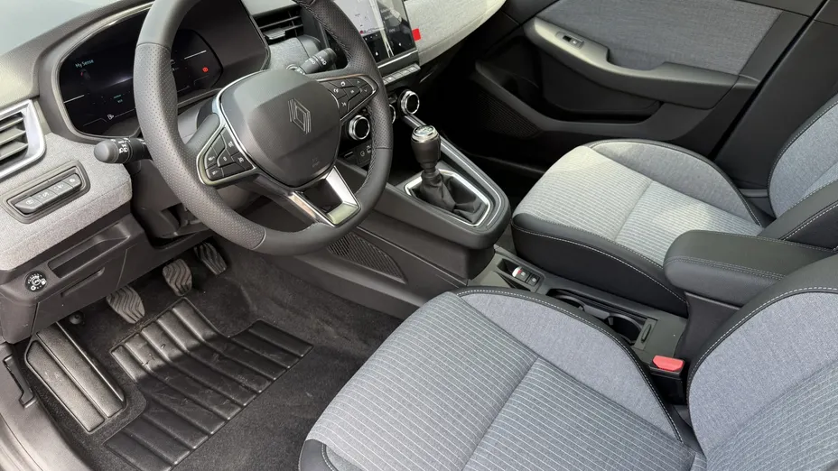 RENAULT Clio Clio 1.0 TCe Techno LPG Nowy
