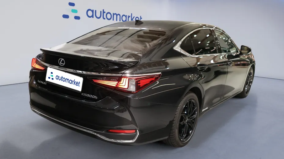 LEXUS ES ES 300h Elegance