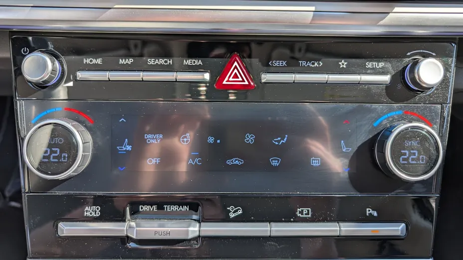 HYUNDAI Santa Fe Santa Fe 1.6 T-GDI HEV Platinum 4WD aut Nowy