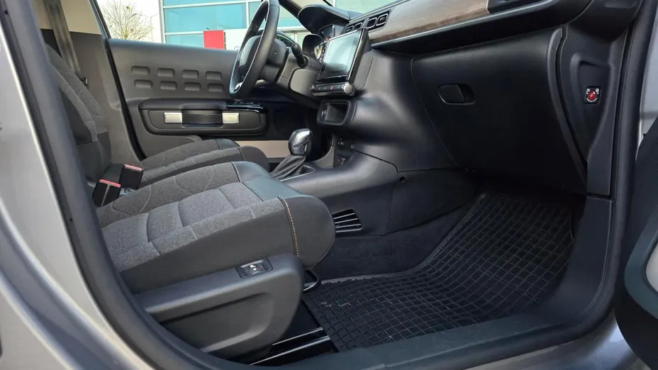 CITROEN C3 C3 1.2 PureTech Max EAT6