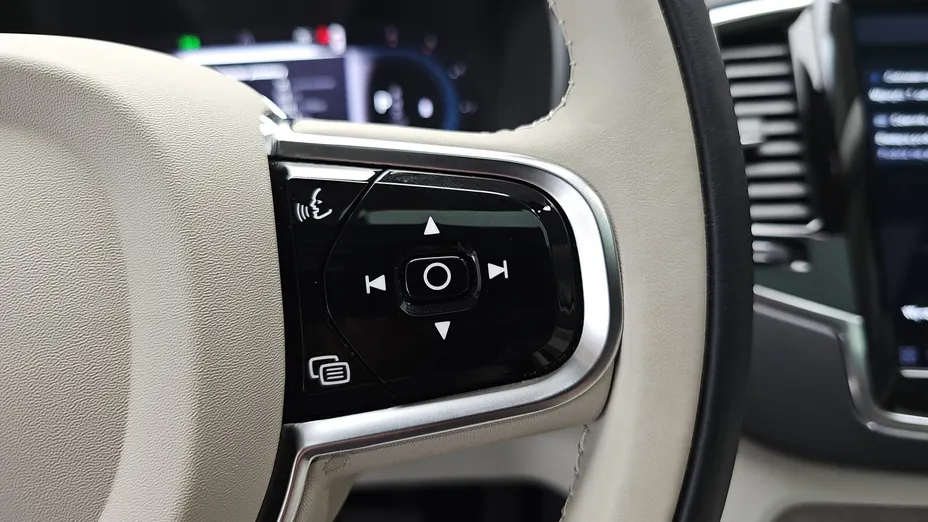 VOLVO XC90 XC90 B5 D AWD Ultimate Bright 7os aut