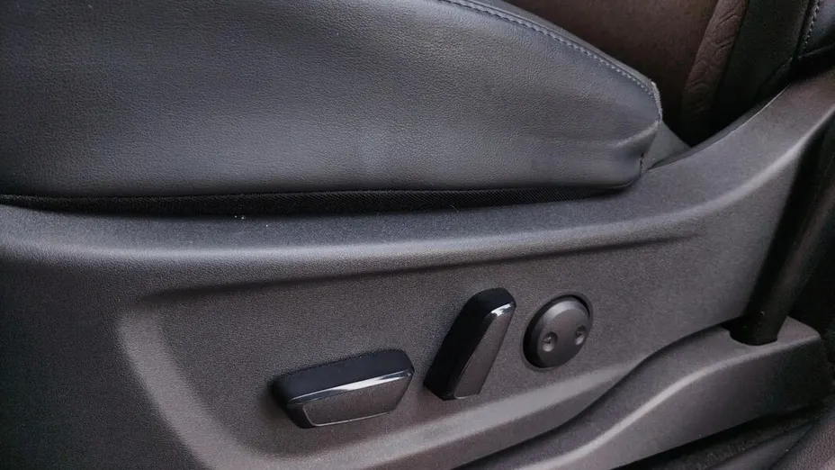 NISSAN Ariya Ariya 63kWh Advance