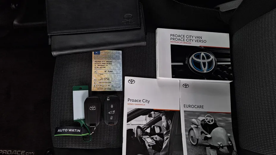 TOYOTA Proace City Verso Proace City Verso 1.5 D-4D Business
