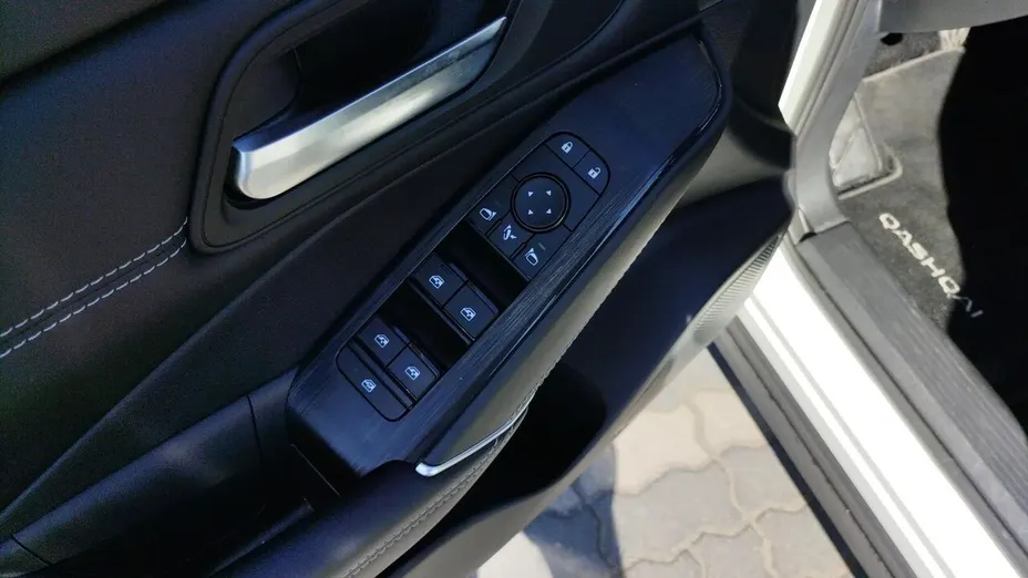 NISSAN Qashqai Qashqai 1.3 DIG-T mHEV N-Connecta
