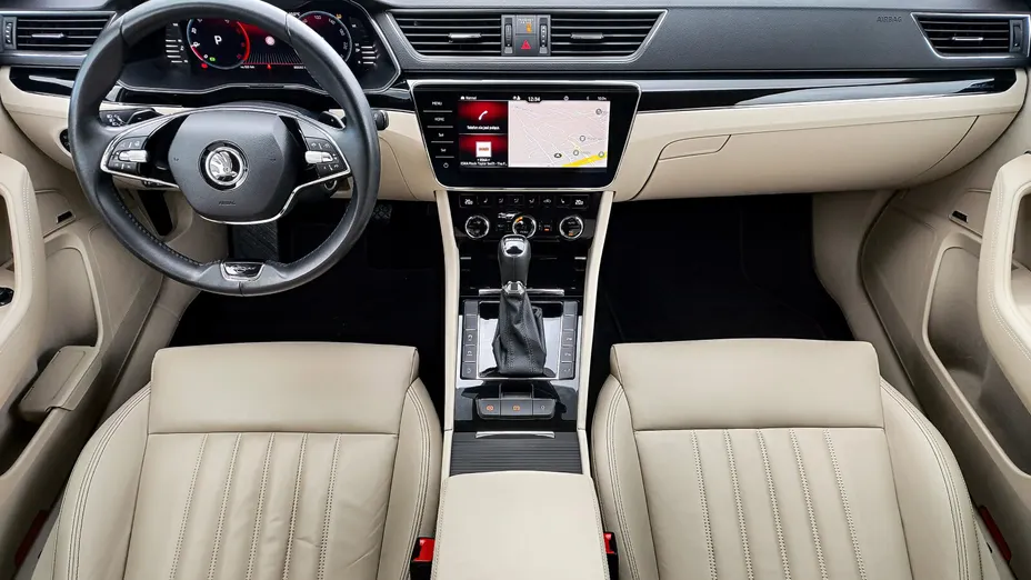 SKODA Superb Superb 2.0 TDI SCR L&K DSG