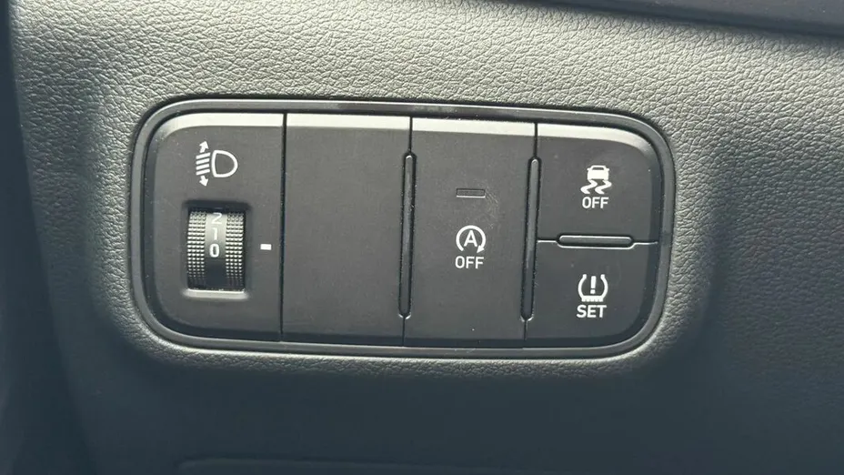 HYUNDAI i20 i20 1.0 T-GDi Pure