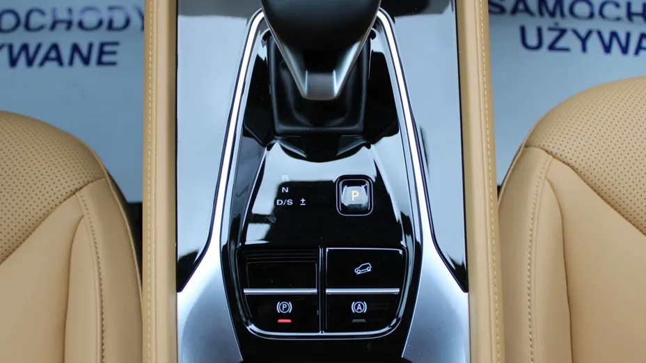 MG HS HS 1.5 T-GDI Exclusive DCT