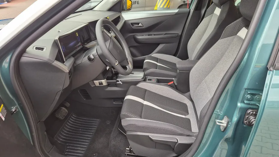 OPEL Frontera Frontera 1.2 T mHEV Edition eDTC6 Nowy