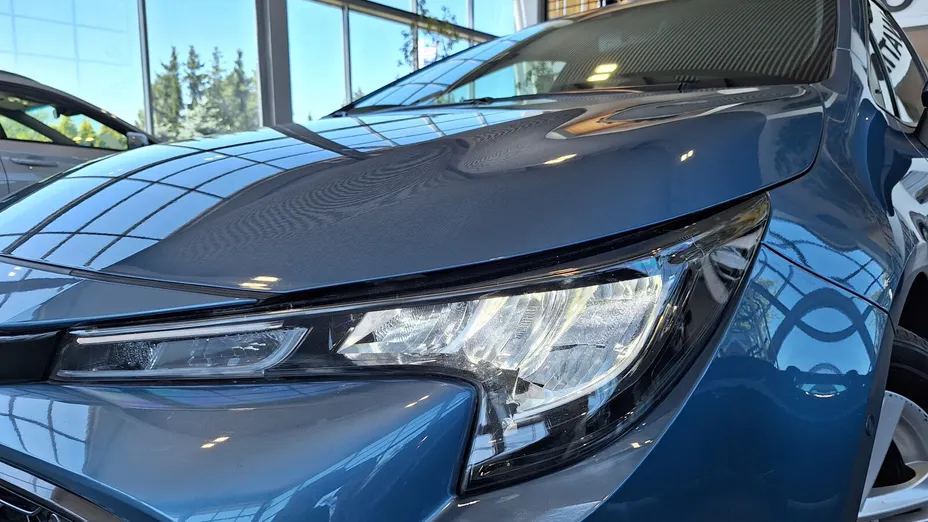 TOYOTA Corolla Corolla 2.0 Hybrid Comfort