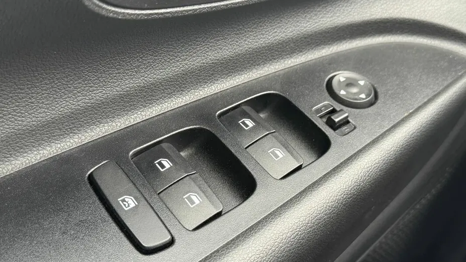 HYUNDAI i20 i20 1.0 T-GDi Pure