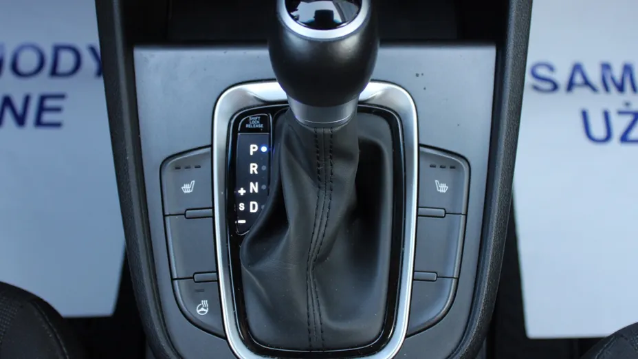 HYUNDAI Kona Kona 1.6 GDI Hybrid Smart DCT