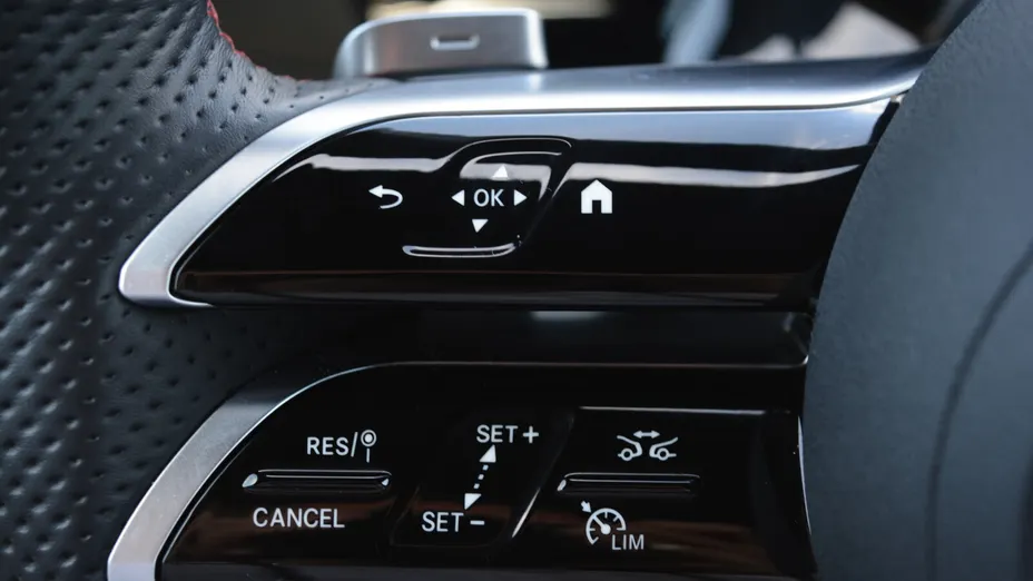 MERCEDES-BENZ GLA GLA 200 mHEV AMG Line 7G-DCT