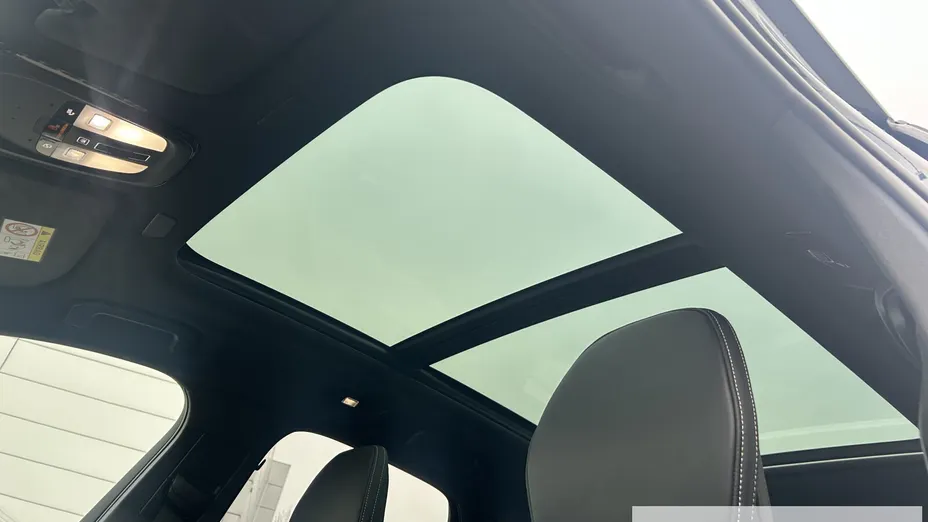 VOLVO XC60 XC60 T8 Plug-In Hybrid AWD Ultimate Dark aut