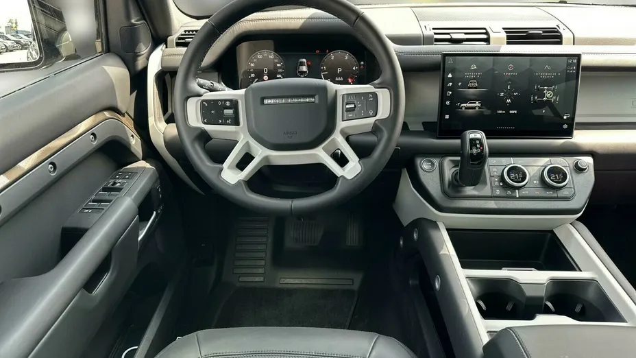 LAND ROVER Defender Defender 110 3.0 D300 mHEV X-Dynamic HSE