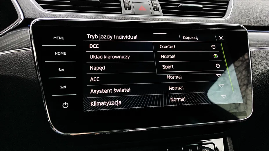 SKODA Superb Superb 2.0 TDI SCR Style DSG