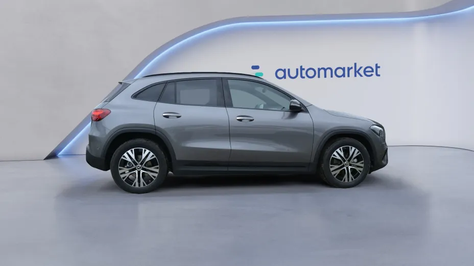 MERCEDES-BENZ GLA GLA 200