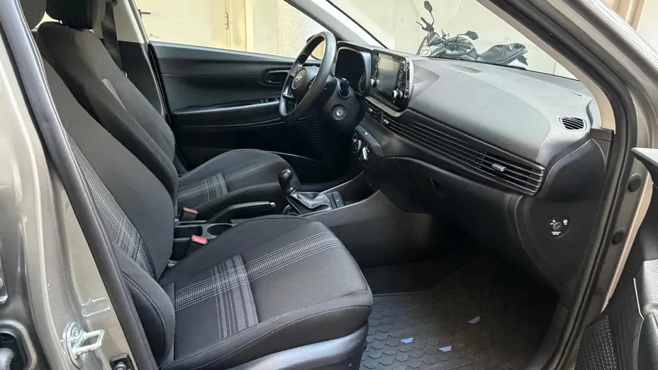 HYUNDAI i20 i20 1.2 Comfort