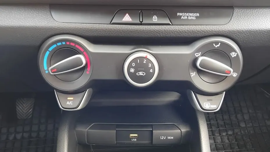 KIA Stonic Stonic 1.0 T-GDI M