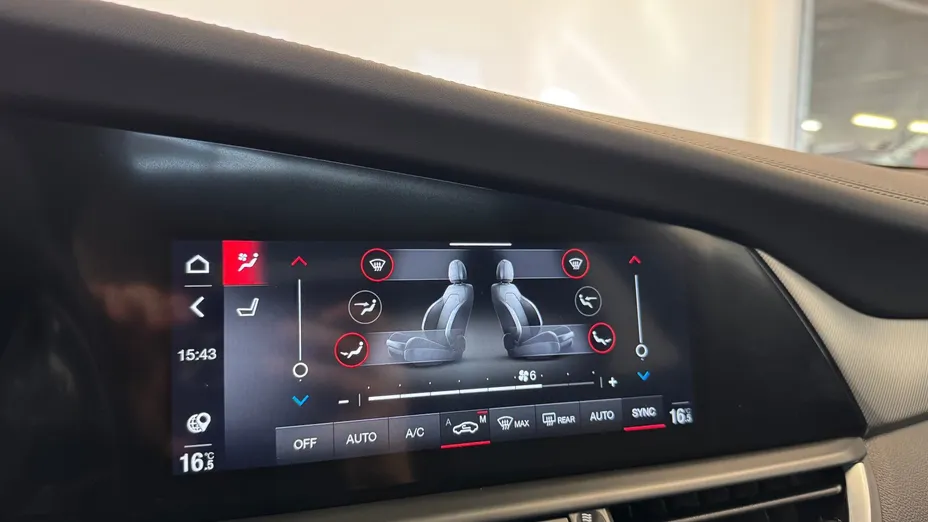 ALFA ROMEO Giulia Giulia 2.0 Turbo Veloce Q4 aut