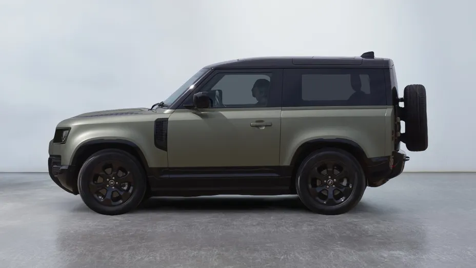 LAND ROVER Defender Defender 90 3.0 D250 mHEV X-Dynamic SE Nowy