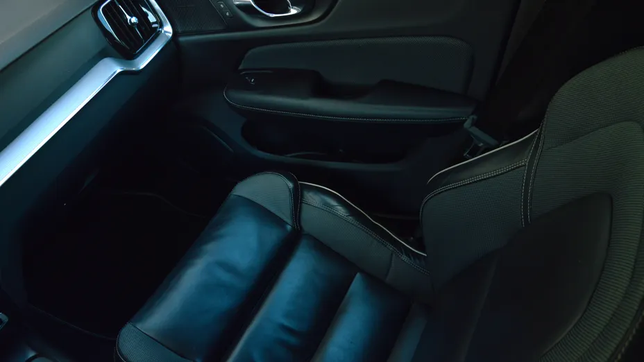 VOLVO S60 S60 T4 Drive-E R-Design Kinetic aut