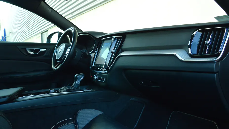 VOLVO S60 S60 T4 Drive-E R-Design Kinetic aut
