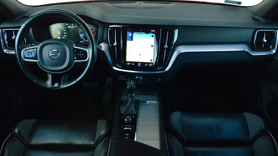 VOLVO S60 S60 T4 Drive-E R-Design Kinetic aut