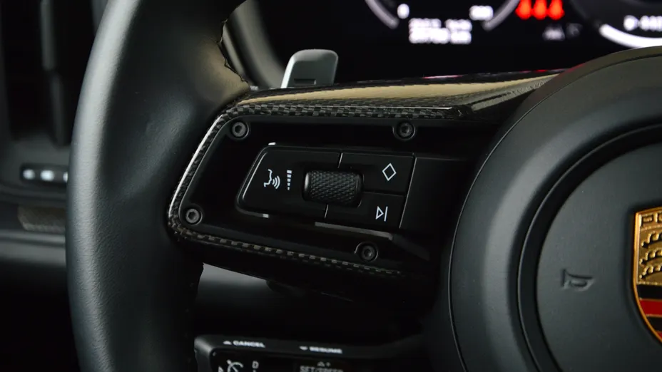 PORSCHE Cayenne Cayenne GTS