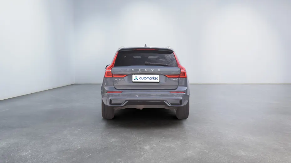 VOLVO XC60 XC60 B4 D Plus Dark aut