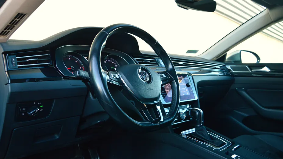 VOLKSWAGEN Arteon Arteon 2.0 TDI SCR Elegance DSG