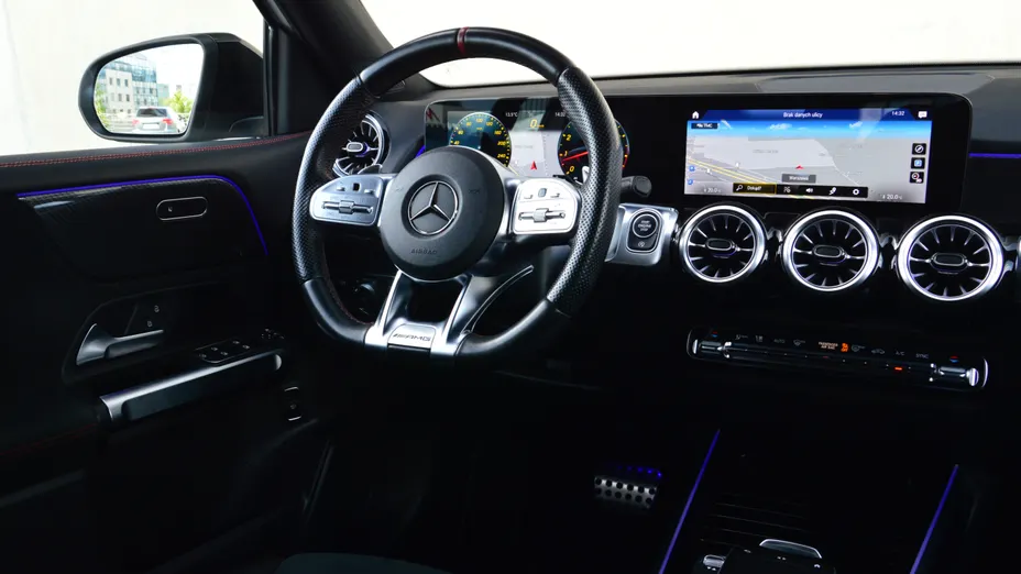 MERCEDES-BENZ GLB AMG GLB 35 4-Matic