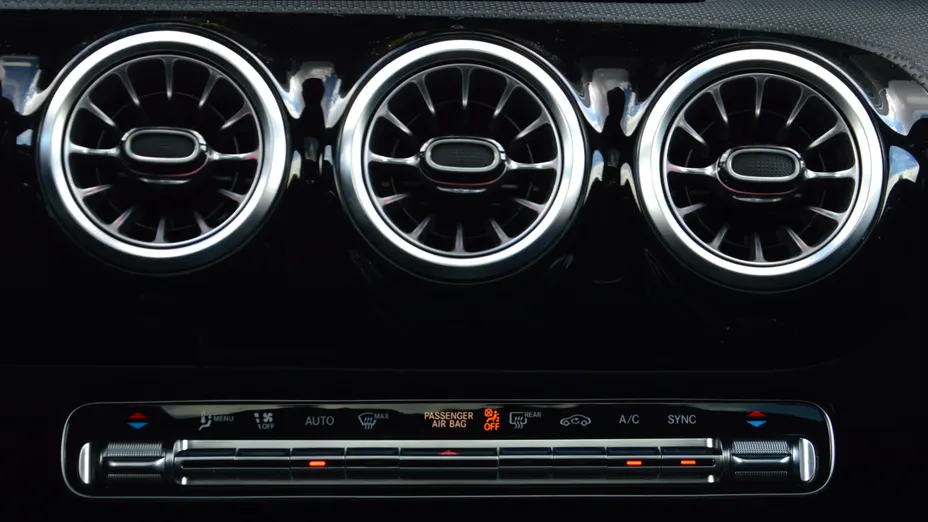 MERCEDES-BENZ CLA AMG CLA 35 4-Matic 7G-DCT