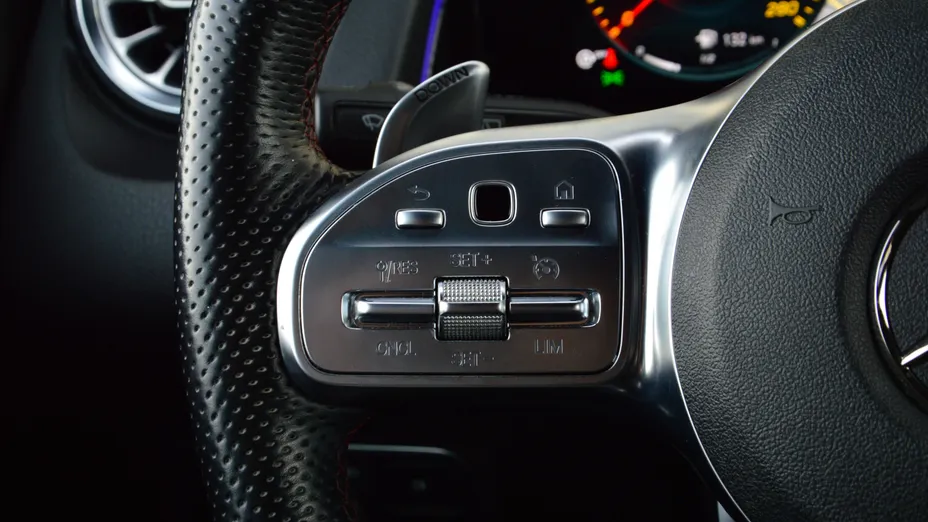 MERCEDES-BENZ GLB AMG GLB 35 4-Matic