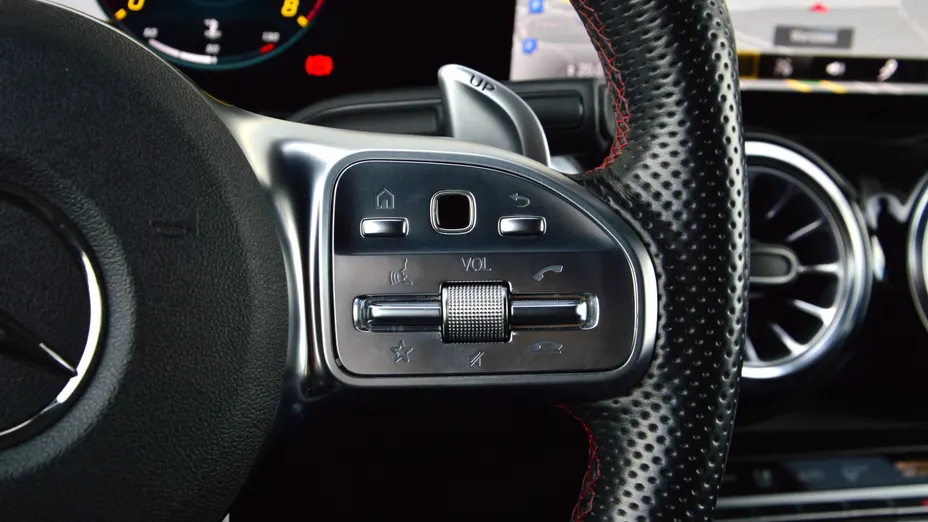 MERCEDES-BENZ GLB AMG GLB 35 4-Matic
