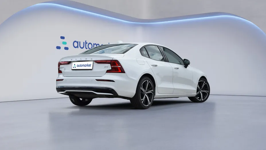 VOLVO S60 S60 B4 B Plus Dark aut