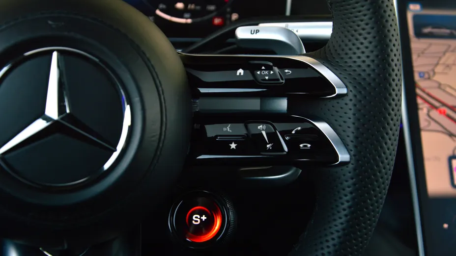 MERCEDES-BENZ S Klasa AMG S 63 E Performance PHEV L 4-Matic 9G-TRONIC