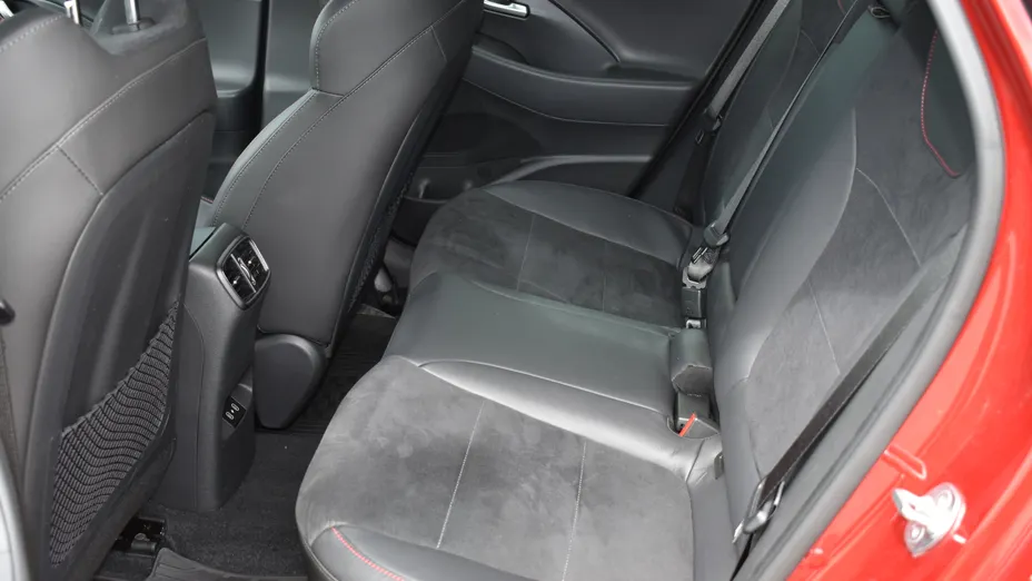 HYUNDAI i30 i30 1.5 T-GDI 48V N-Line