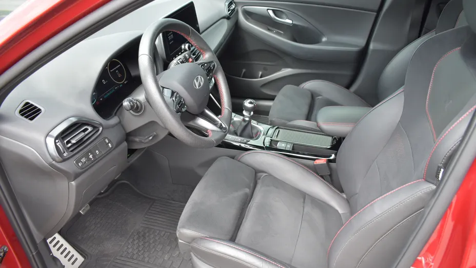 HYUNDAI i30 i30 1.5 T-GDI 48V N-Line