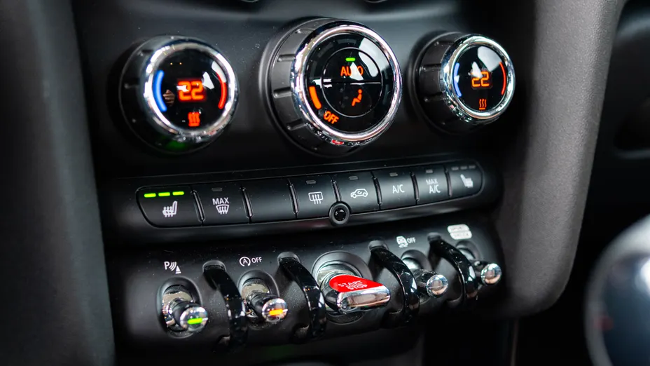 MINI [BMW] Mini Cooper