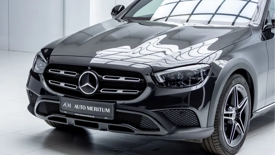 MERCEDES-BENZ E Klasa E 220 d 4-Matic All-Terrain Avantgarde