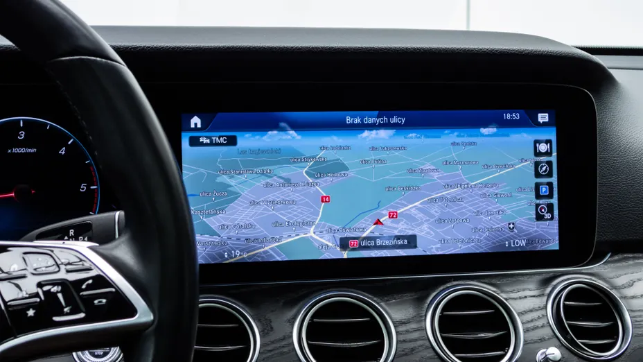 MERCEDES-BENZ E Klasa E 220 d 4-Matic All-Terrain Avantgarde