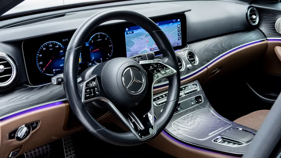 MERCEDES-BENZ E Klasa E 220 d 4-Matic All-Terrain Avantgarde