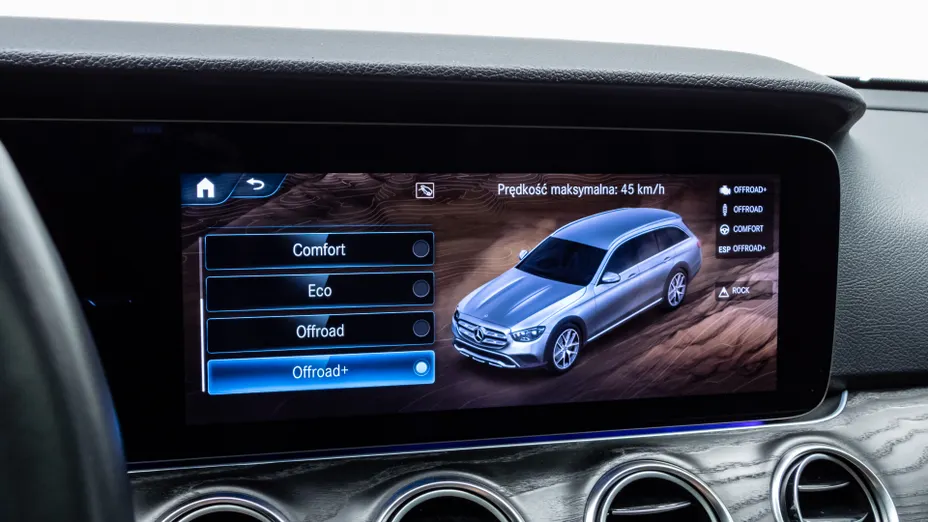 MERCEDES-BENZ E Klasa E 220 d 4-Matic All-Terrain Avantgarde