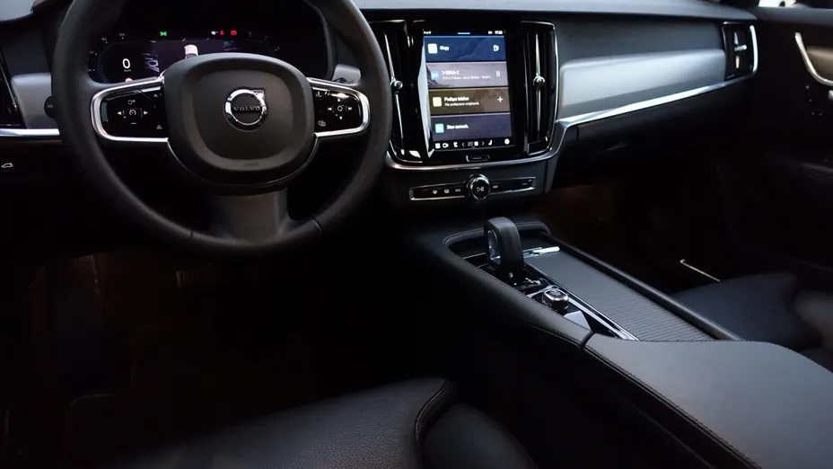 VOLVO V90 V90 CC B4 D AWD Plus aut