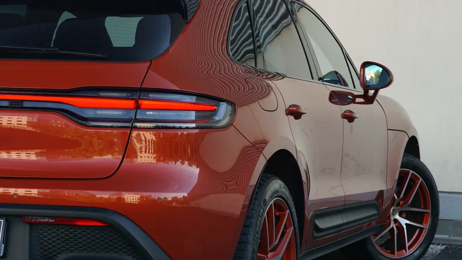 PORSCHE Macan Macan