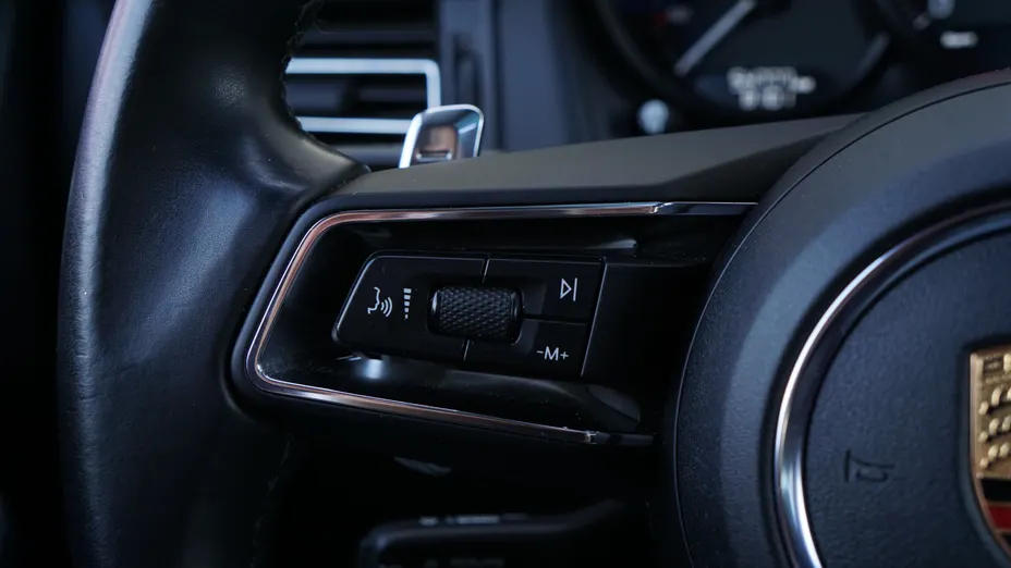 PORSCHE Macan Macan