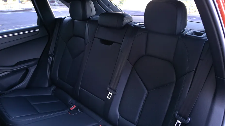 PORSCHE Macan Macan