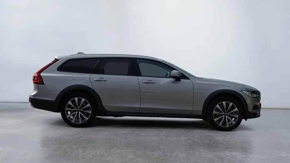 VOLVO V90 V90 CC B4 D AWD Plus aut