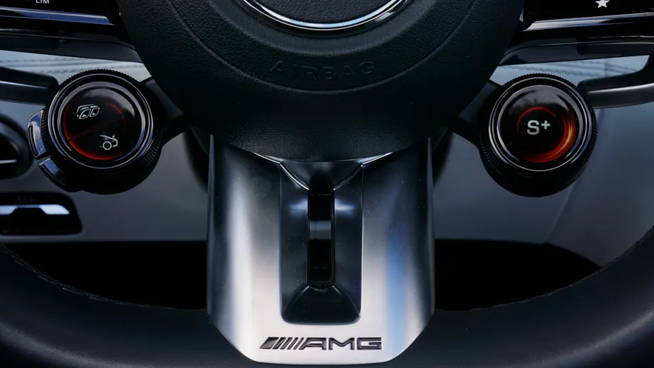 MERCEDES-BENZ SL AMG SL 63 4-Matic+
