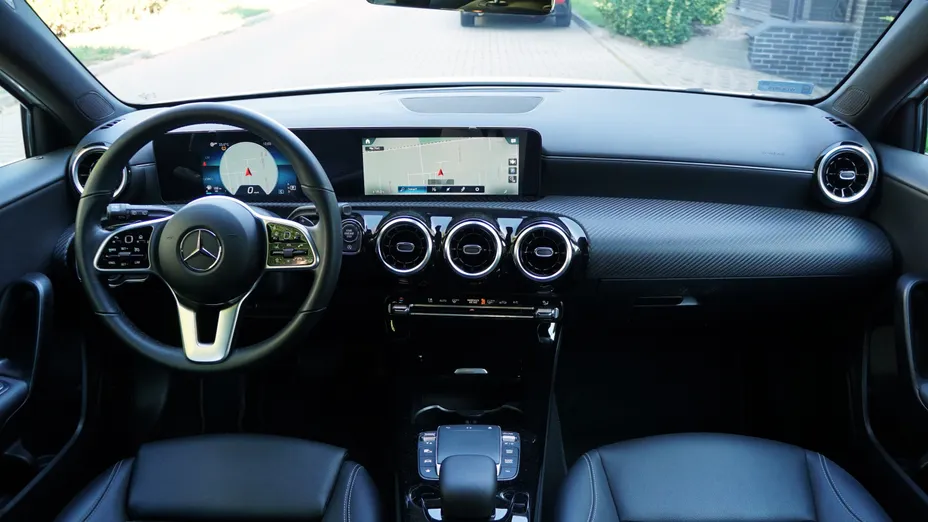 MERCEDES-BENZ A Klasa A 200 Style 7G-DCT
